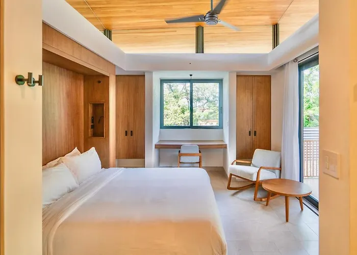 Nimbu East Tamarindo